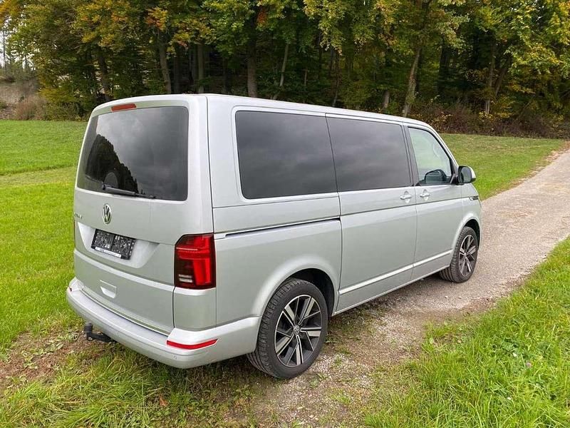 Second-hand VW Multivan Exclusive 204 CP (150 kW) 2021 Argintiu Monovolum