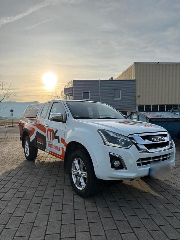 Gebraucht Isuzu D-Max 163 PS (119 kW) 2019 Weiß SUV