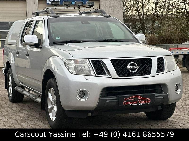 Silber Gebraucht 2012 Nissan Navara Abholung | 12.990 € (Fairer Preis) - Bild 1/4
