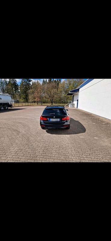 Gebraucht BMW 325 Shadowline 218 PS (160 kW) 2014 Schwarz Kombi