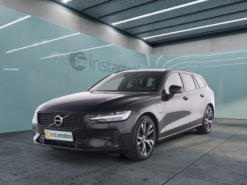 Schwarz Gebraucht 2022 Volvo V60 Plus Kombi | 35.440 € (Fairer Preis) - Bild 1/4