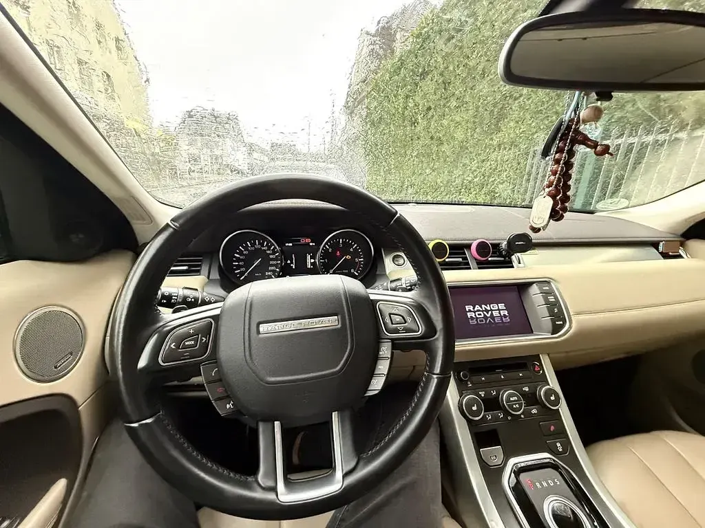 Gebraucht Land Rover Range Rover evoque 150 PS (110 kW) 2013 Weiß SUV