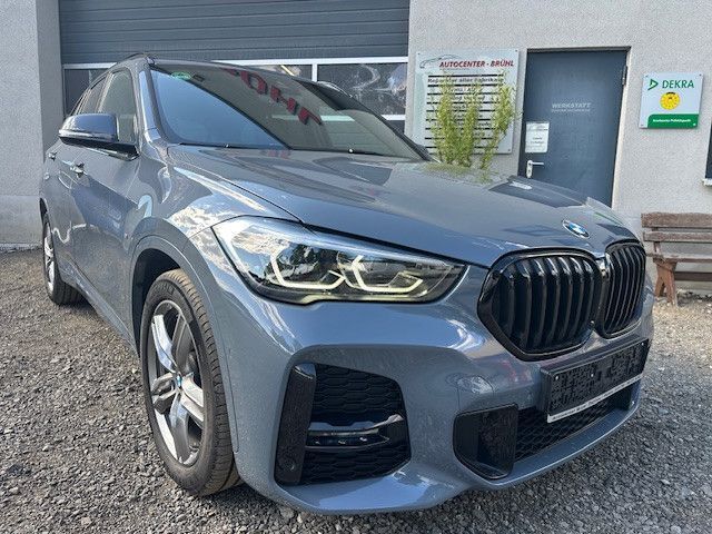 Storm bay metallic Gebraucht 2021 BMW X1 M Sport SUV | 29.990 € (Fairer Preis) - Bild 1/4