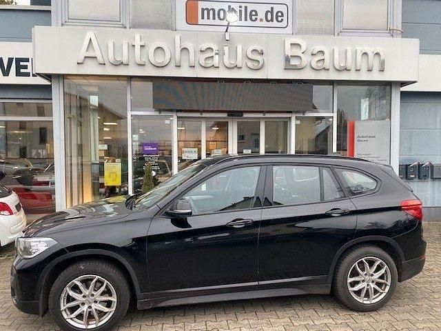 Schwarz Gebraucht 2021 BMW X1 Advantage SUV | 17.900 € (Guter Preis) - Bild 1/4