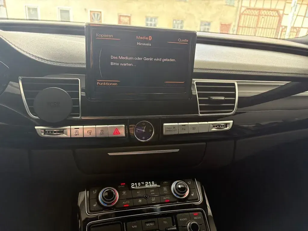 Gebraucht Audi A8L 250 PS (183 kW) 2012 Grau Limousine