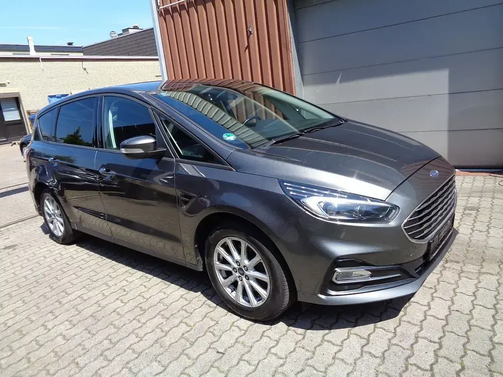 Gebraucht Ford S-MAX Trend 150 PS (110 kW) 2022 Grau Van / Kleinbus