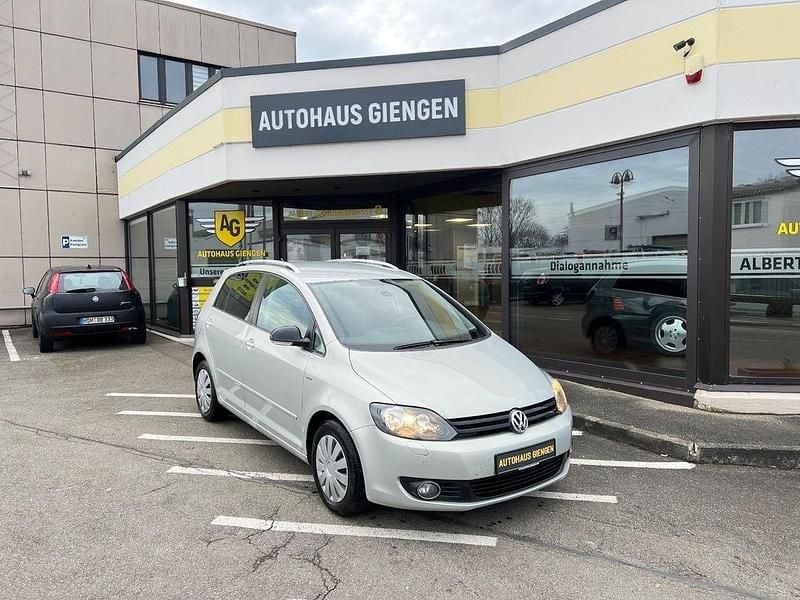 Gold Gebraucht 2013 VW Golf VII Match Limousine | 6.500 € (Guter Preis) - Bild 1/4