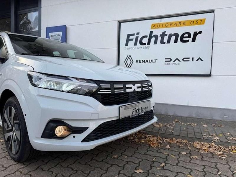 Neu Dacia Sandero Expression 91 PS (66 kW) 2025 Arktisweiß Kleinwagen