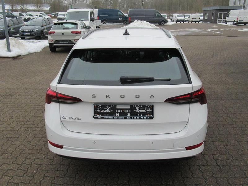 Gebraucht Skoda Octavia Ambition 110 PS (80 kW) 2021 Weiß Kombi
