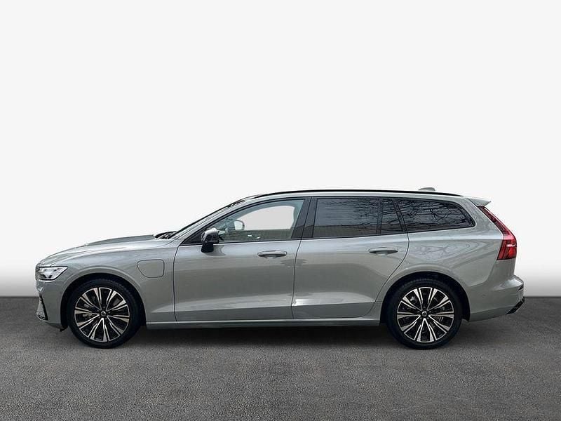 Gebraucht Volvo V60 Plus 257 PS (189 kW) 2025 Grau Kombi