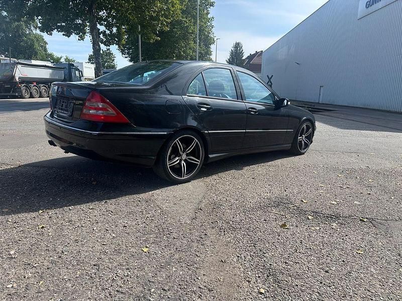 Gebraucht Mercedes C32 AMG AMG 354 PS (260 kW) 2003 Schwarz Limousine