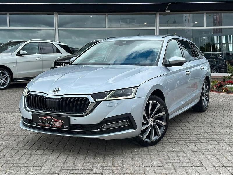 Silber Gebraucht 2021 Skoda Octavia First Edition Kombi | 18.990 € (Fairer Preis) - Bild 1/4