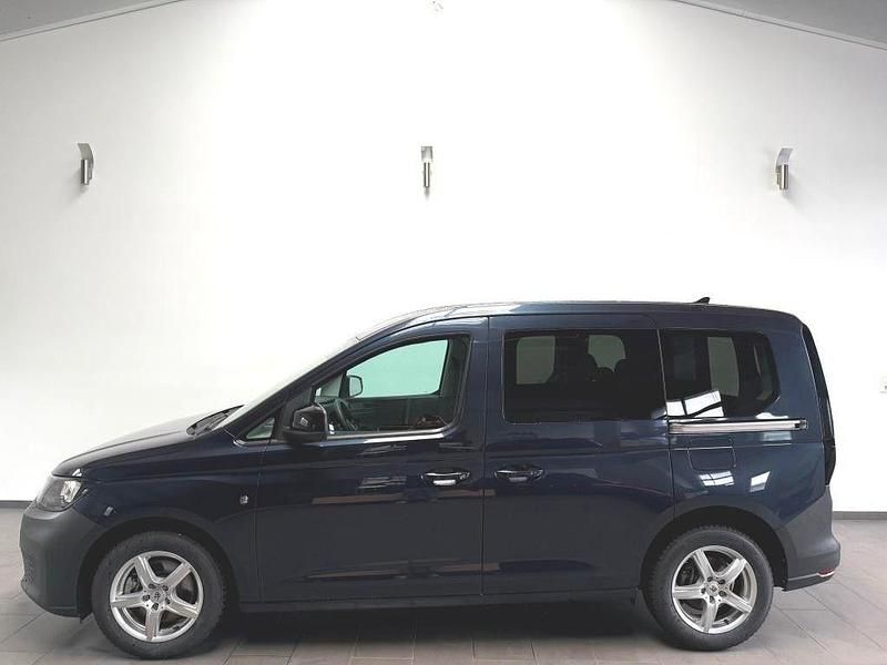 Gebraucht VW Caddy Basis 114 PS (83 kW) 2022 Blau Van / Kleinbus