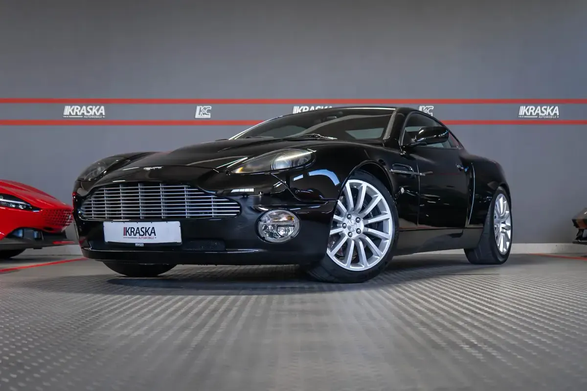 Gebraucht Aston Martin Vanquish 469 PS (344 kW) 2003 Bowland black fast track Coupé