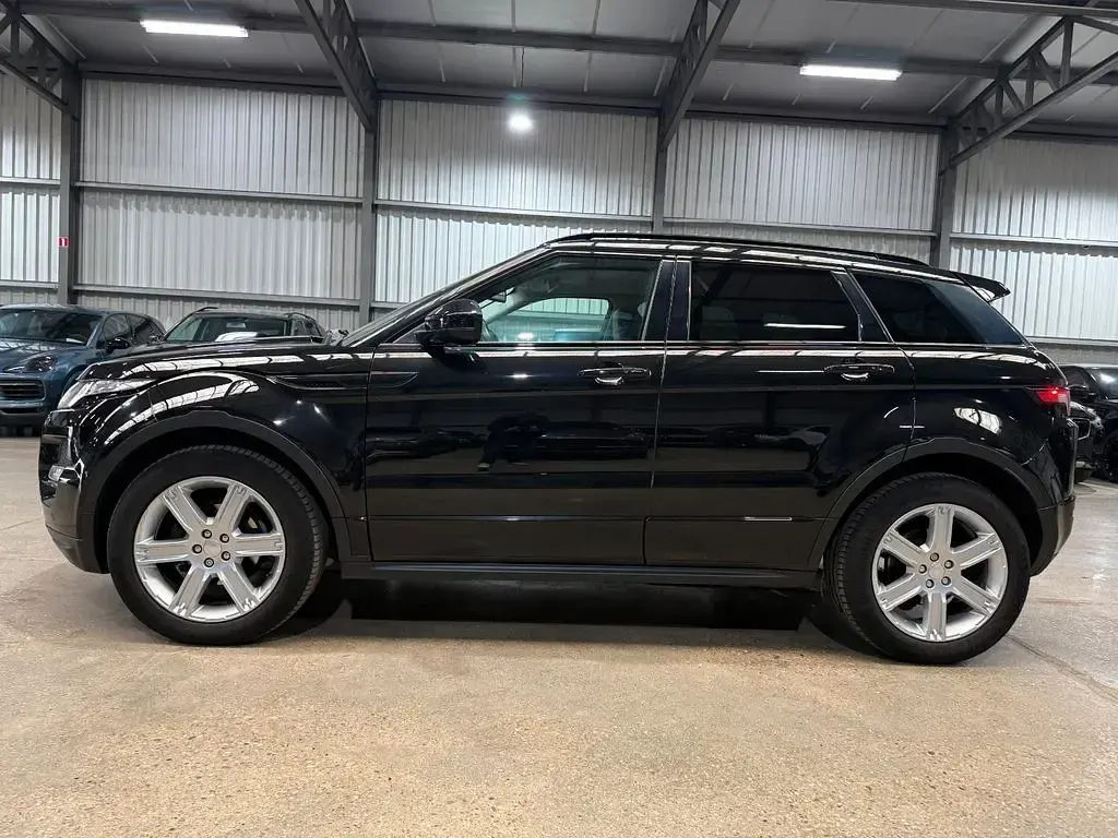Gebraucht Land Rover Range Rover evoque Dynamic 150 PS (110 kW) 2015 Schwarz SUV