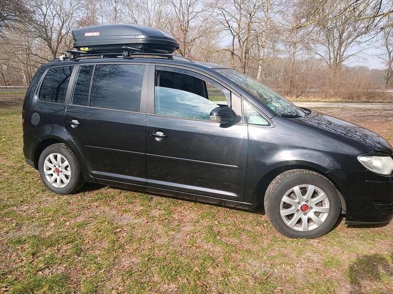Gebraucht VW Touran 140 PS (102 kW) 2007 Schwarz Van / Kleinbus