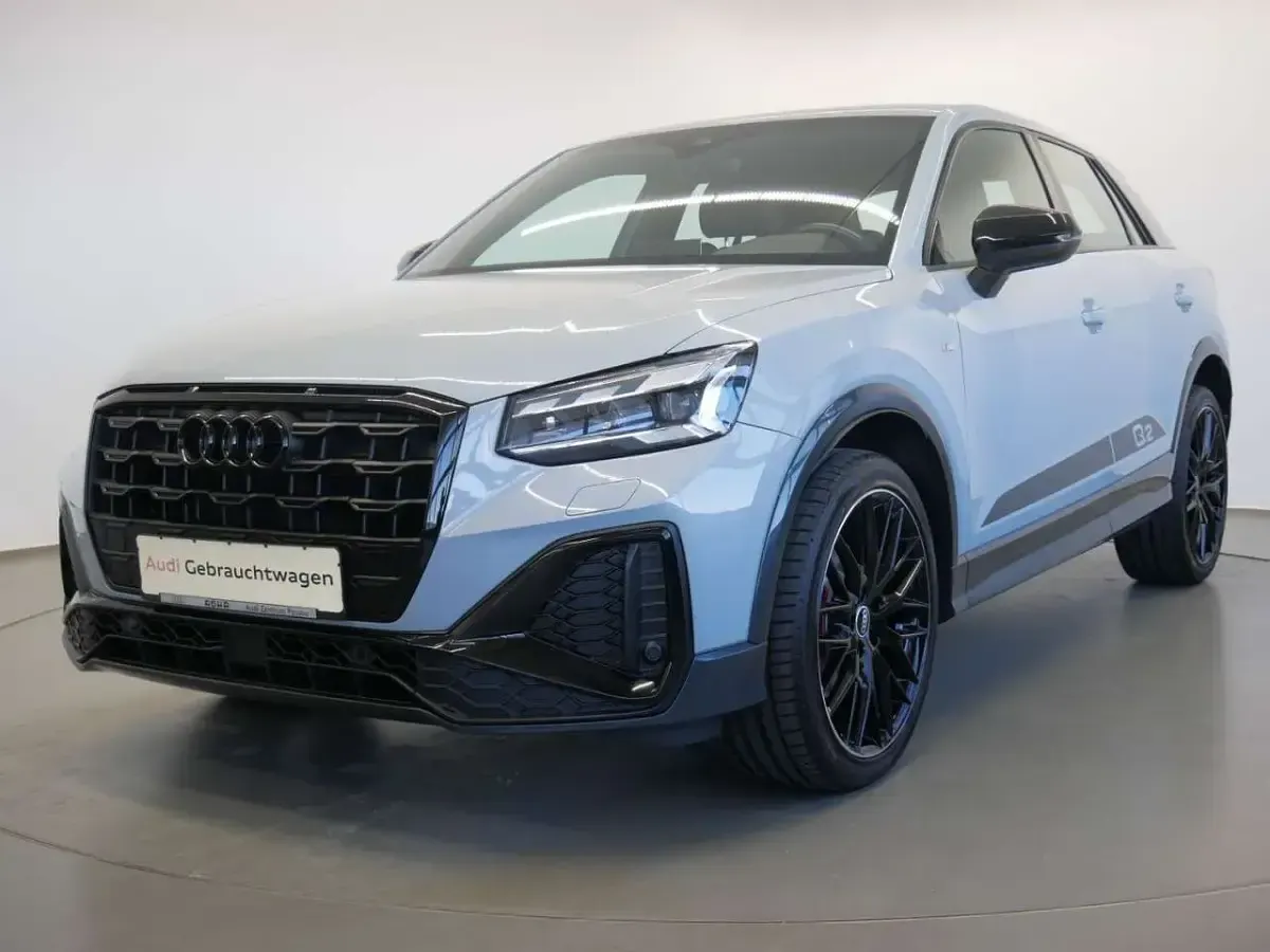 Używany Audi Q2 Edition .1 150 KM (110 kW) 2021 Szary SUV