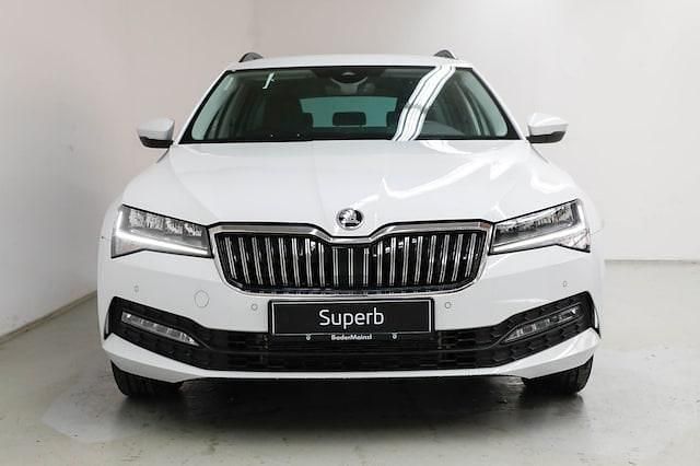 Gebraucht Skoda Superb Ambition 150 PS (110 kW) 2024 Weiß Kombi
