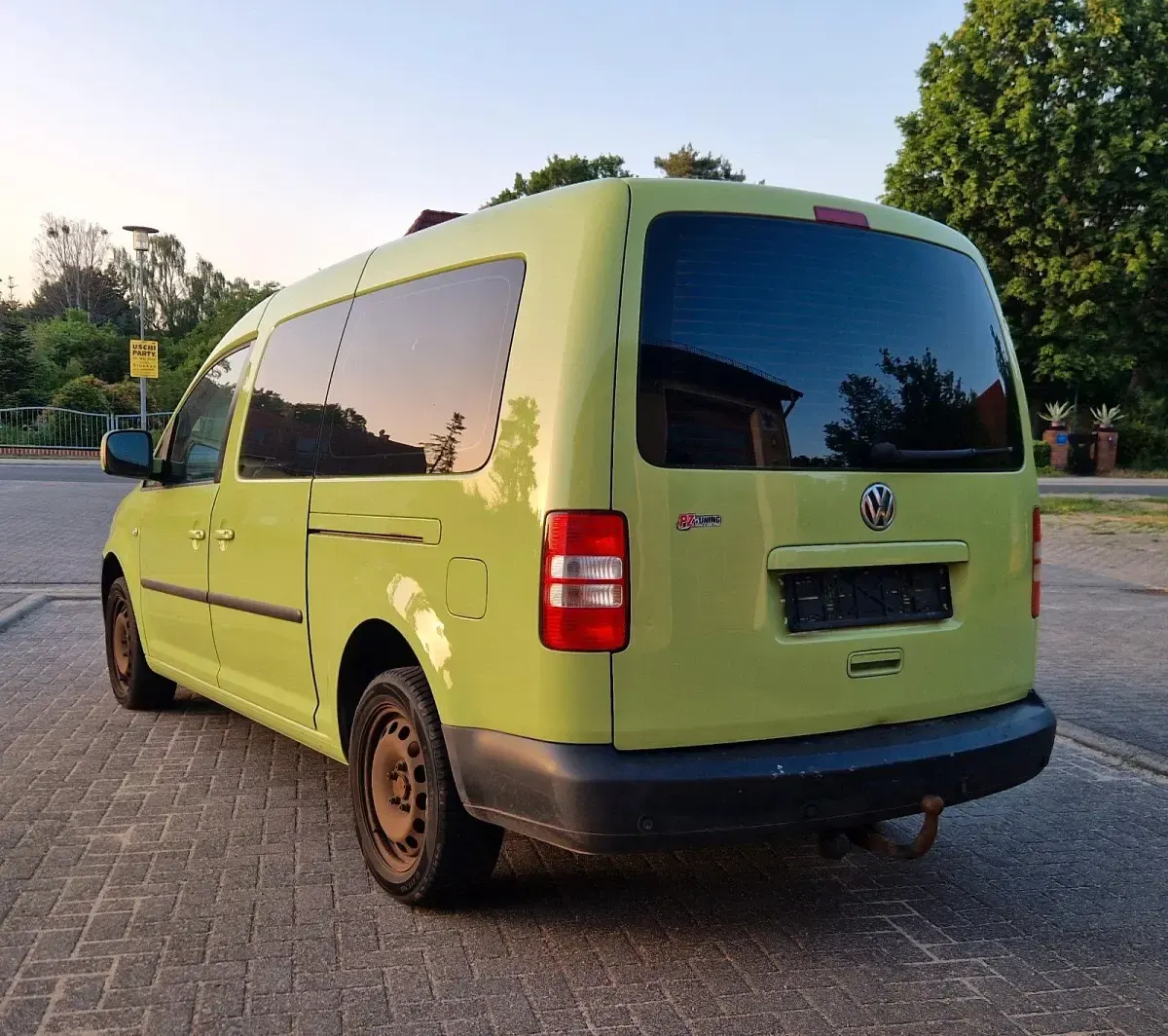 Gebraucht VW Caddy 101 PS (74 kW) 2011 Grün Van / Kleinbus
