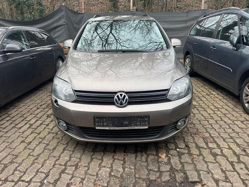 Gebraucht 2011 VW Golf Plus Cross Team Van / Kleinbus | 5.999 € (Superpreis) - Bild 1/4