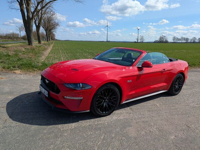 Rot Gebraucht 2019 Ford Mustang GT Cabrio | 37.400 € (Guter Preis) - Bild 1/4