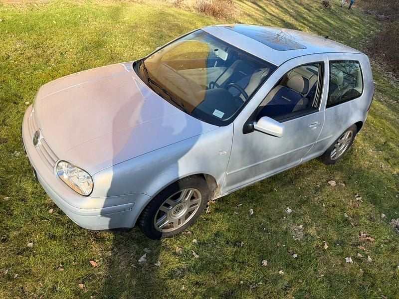 Gebraucht VW Golf IV 75 PS (55 kW) 1999 Silber