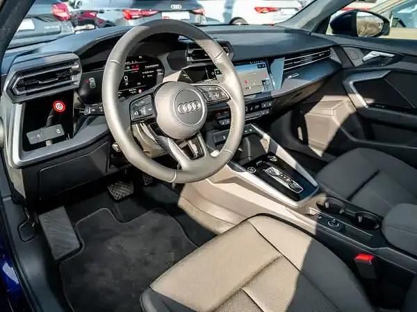 Second-hand Audi A3 Ambiente 150 CP (110 kW) 2025 Albastru Break