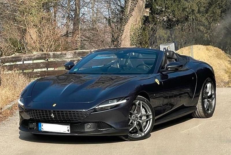 Neu Ferrari Roma 620 PS (456 kW) 2025 Blau Cabrio
