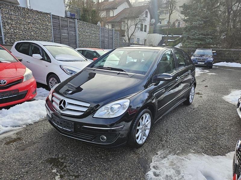 Gebraucht Mercedes B170 116 PS (85 kW) 2008 Schwarz Van / Kleinbus