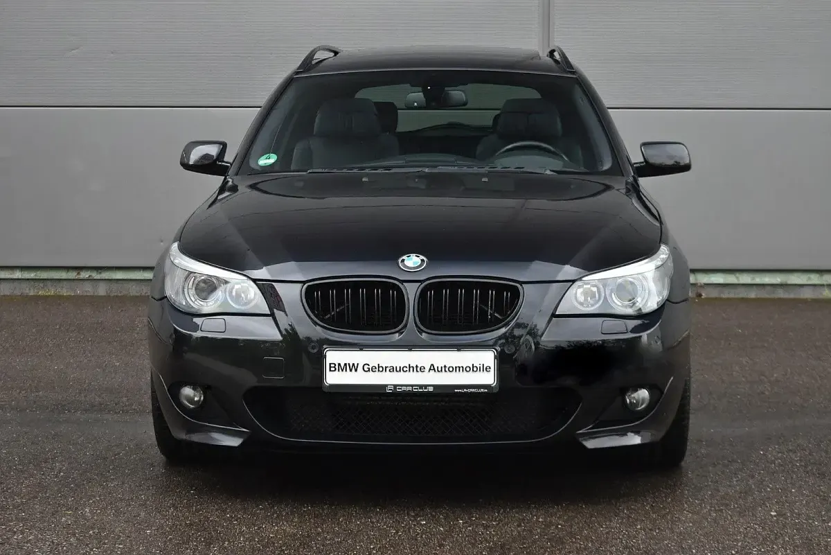 Gebraucht BMW 530 Performance 258 PS (189 kW) 2006 Schwarz Kombi