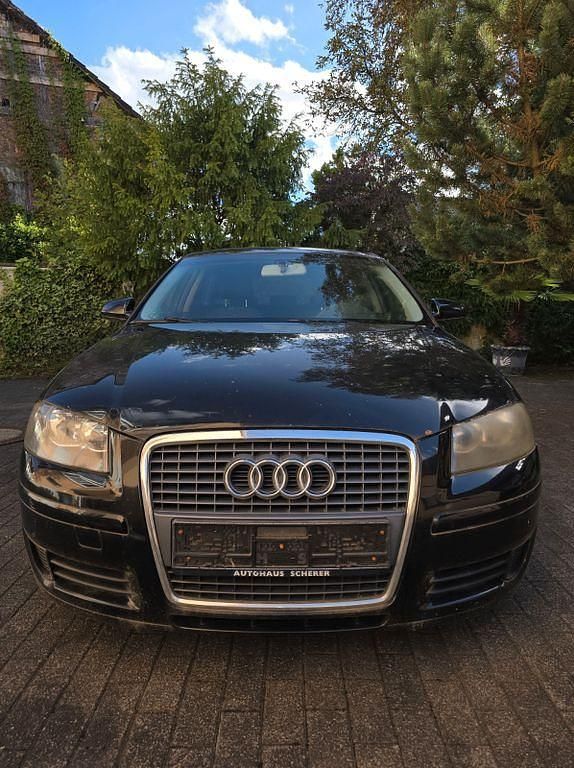 Schwarz Gebraucht 2007 Audi A3 Attraction Limousine | 2.500 € (Fairer Preis) - Bild 1/4