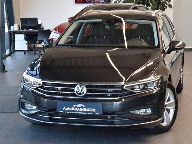 Mangangrau Gebraucht 2020 VW Passat Elegance Kombi | 19.980 € (Guter Preis) - Bild 1/4