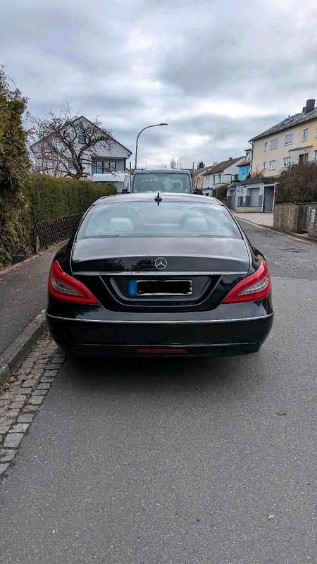 Gebraucht Mercedes CLS350 265 PS (194 kW) 2011 Schwarz Coupé