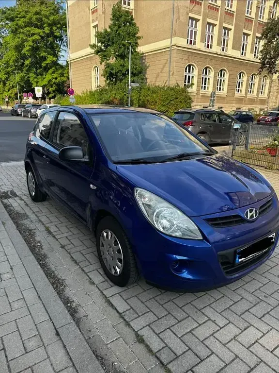 Gebraucht Hyundai i20 Classic 77 PS (56 kW) 2009 Blau Kleinwagen