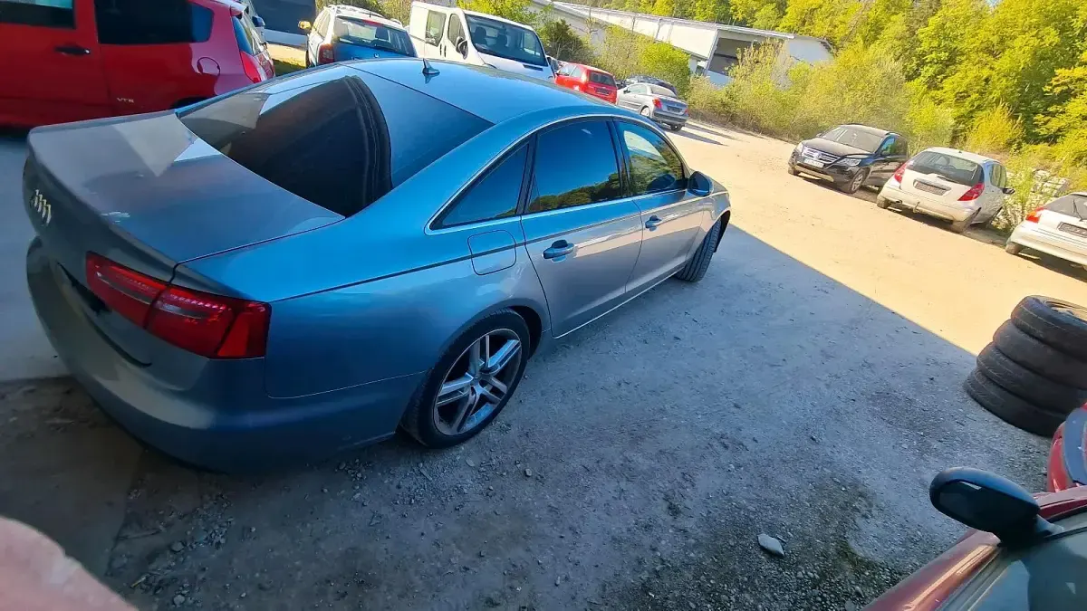 Second-hand Audi A6 177 CP (130 kW) 2012 Argintiu Berlinǎ