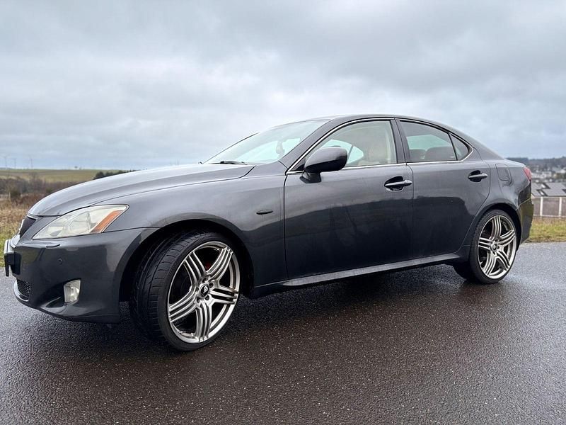 Gebraucht Lexus IS220 177 PS (130 kW) 2006 Grau Limousine