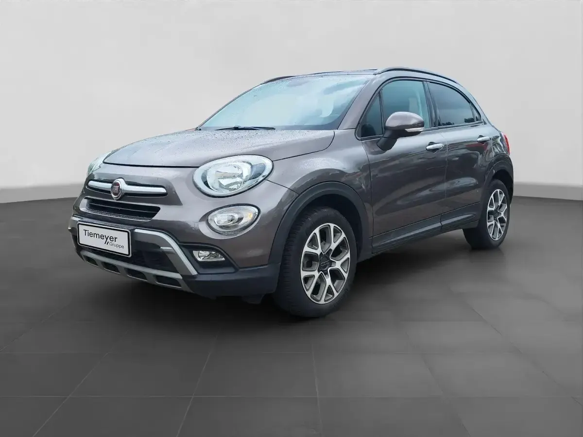 Gebraucht Fiat 500X Cross 140 PS (102 kW) 2016 Braun SUV
