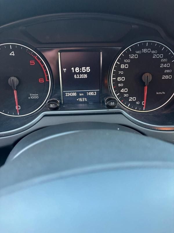 Gebraucht Audi Q5 170 PS (125 kW) 2010 Grau SUV