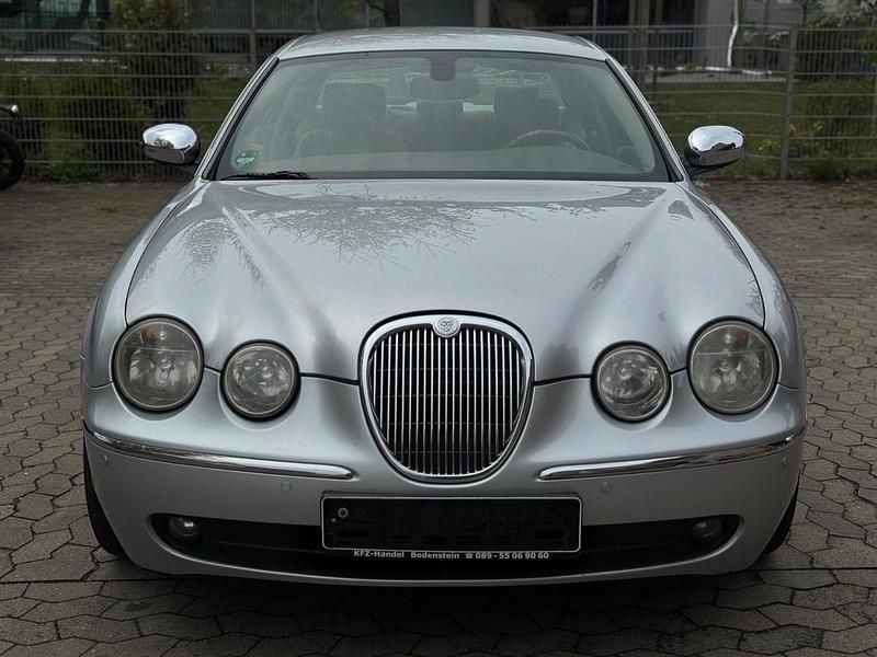 Używany Jaguar S-Type Executive 207 KM (152 kW) 2006 Srebrny Sedan/Limuzyna