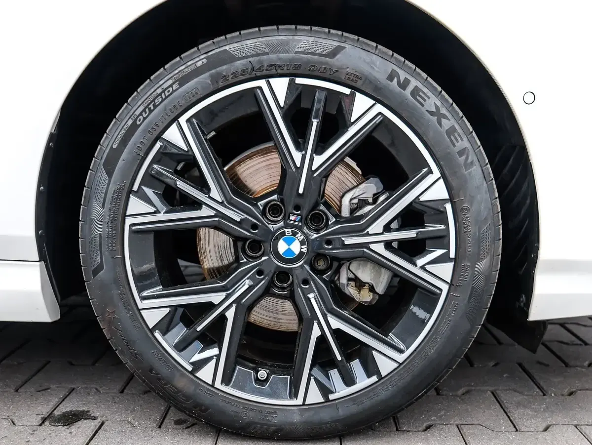 Gebraucht BMW 120 M Sport 156 PS (114 kW) 2025 Weiß Kleinwagen
