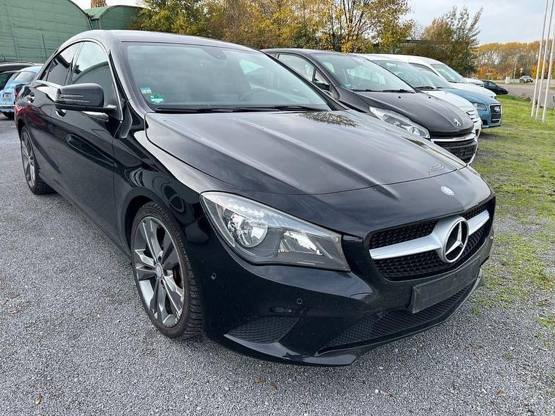 Gebraucht Mercedes CLA220 170 PS (125 kW) 2013 Schwarz Limousine