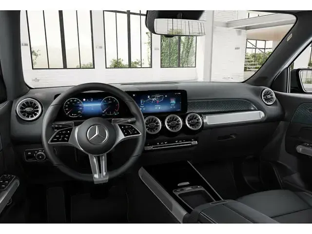 Gebraucht Mercedes GLB200 Progressive 150 PS (110 kW) 2025 Weiss / polarweiß SUV