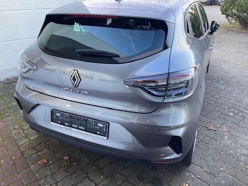 Gebraucht Renault Clio V Evolution 91 PS (66 kW) 2024 Grau Limousine