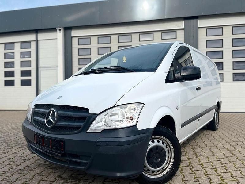 Gebraucht Mercedes Vito 95 PS (69 kW) 2013 Weiß Van