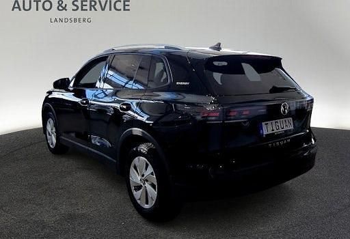 Neu VW Tiguan 150 PS (110 kW) 2026 Schwarz SUV