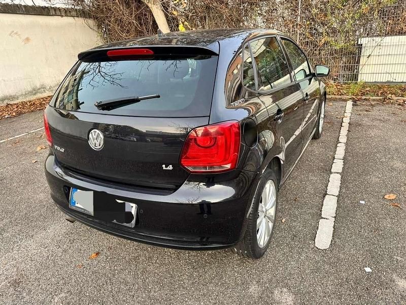 Schwarz Gebraucht 2011 VW Polo Limousine | 3.500 € (Superpreis) - Bild 1/4