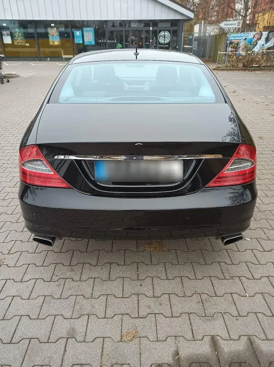 Gebraucht Mercedes CLS320 224 PS (164 kW) 2009 Schwarz Coupé