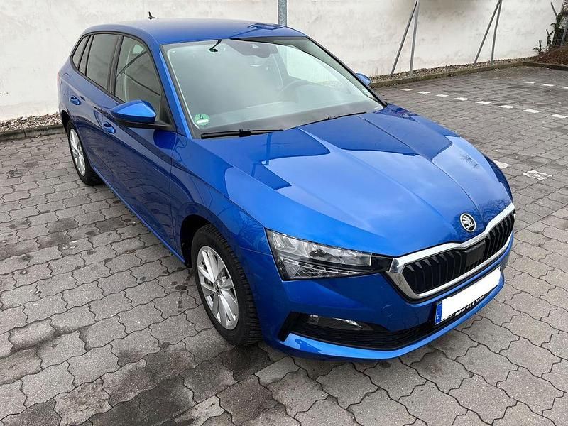 Gebraucht Skoda Scala Ambition 110 PS (80 kW) 2023 Blau Kleinwagen