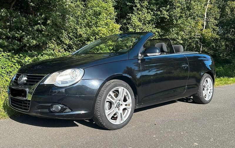 Second-hand VW Eos 122 CP (89 kW) 2007 Negru Cabrio