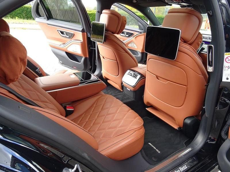 Schwarz Gebraucht 2024 Mercedes S350 AMG Limousine | 97.900 € - Bild 1/4